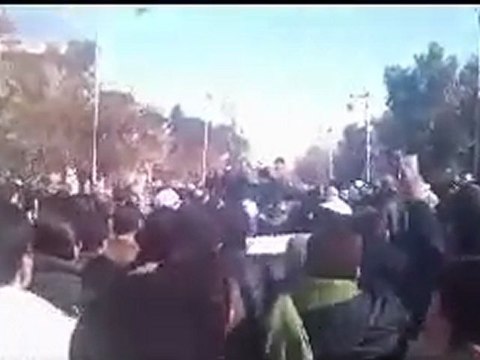 فري برس مظاهرة في دمشق شارع بغداد في يوم نصرة حمص4 2 2012