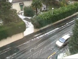 " PAU - LA  NORDIQUE " - JOURNAL TELEVISE - LA METEO DE MICHOU W-D.D. 5 Fevr 2012