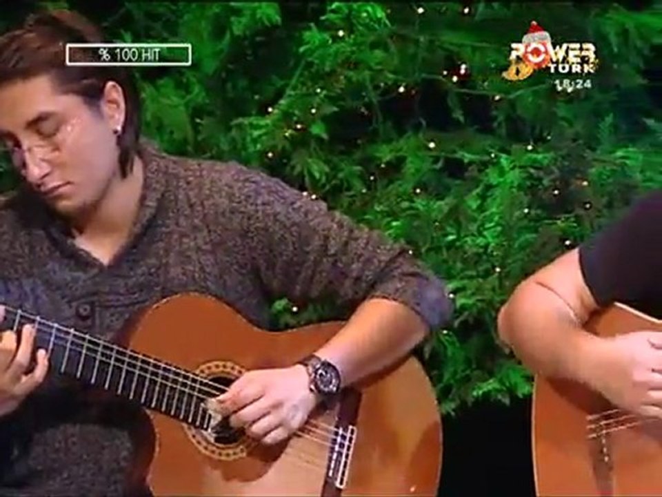 Burcu Güneş  Oflaya Oflaya @Powertürk Akustik