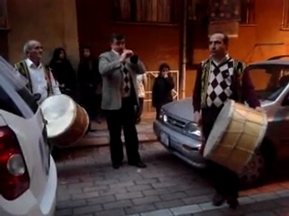 YASİN & FATMA SAĞDIÇ'IN DÜĞÜNÜNDEN (GELİN ÇIKARMA HAVASI)