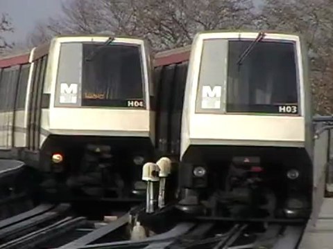 Rames VAL206 à la station Basso Cambo terminus de la ligne A du métro de Toulouse