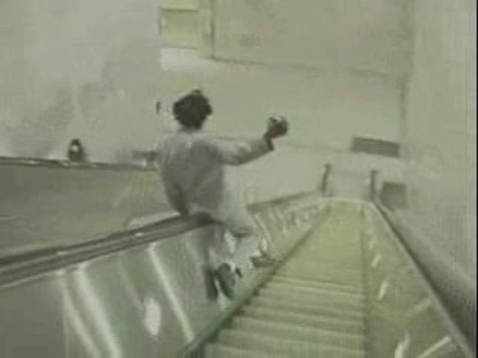 escalator