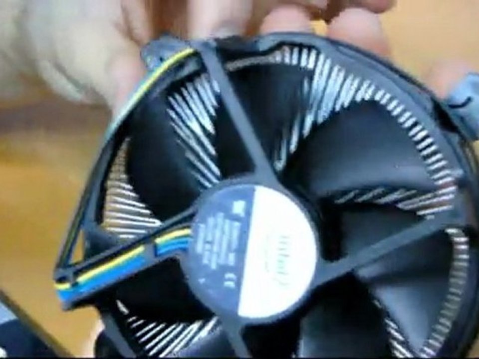 Intel Core i7 930 Retail Processor Unboxing & First Look Linus Tech Tips