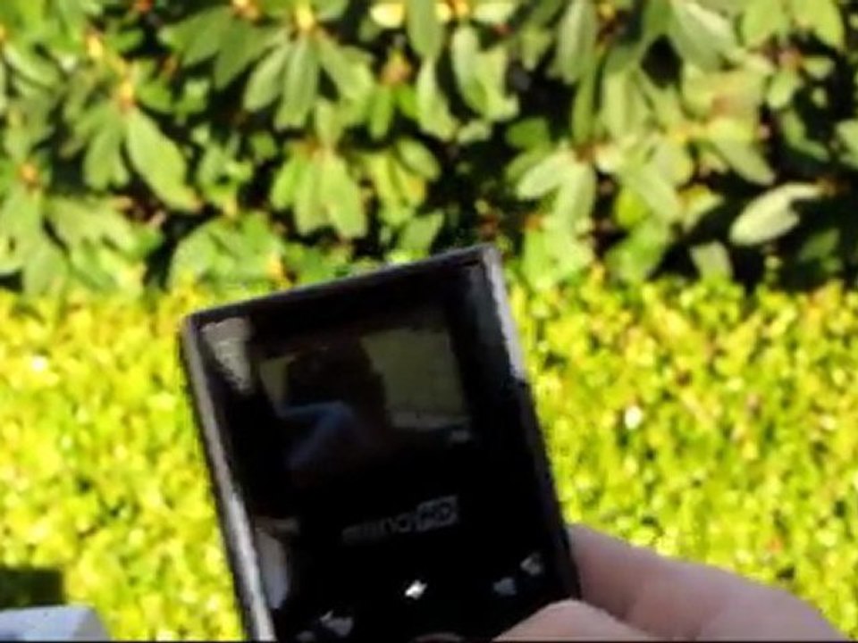 Pure Digital Flip MinoHD Setup & Operation Guide Linus Tech Tips