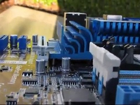 ASUS M4A89GTD PRO/USB3 AM3 890GX DDR3 SATA3 6.0Gb/s Crossfire Motherboard Unboxing & First Look