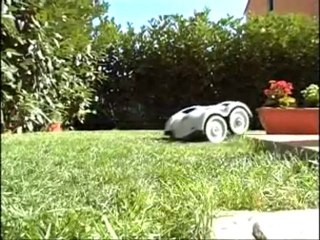 Robot Tondeuse Blitz de chez Wiper [SaveYouTube.com]