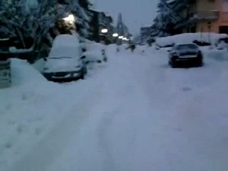 auto sommerse dalla neve