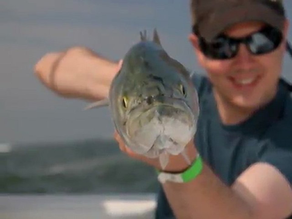 Field & Stream's Hook Shots, Season 1 Ep. 2: NYC Bass and Blues