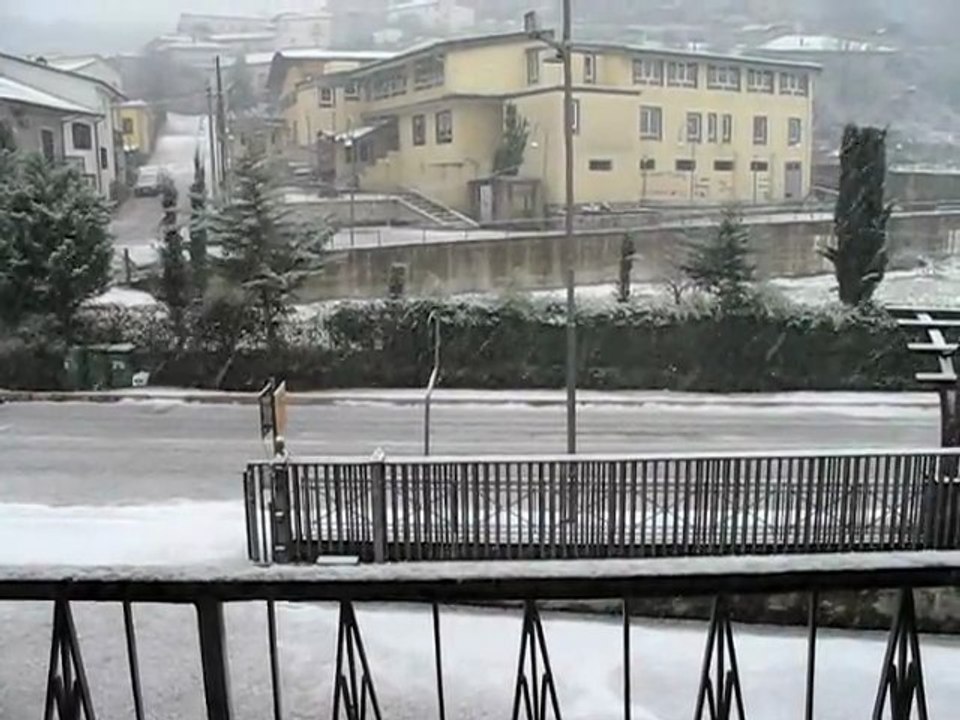 Neve a Dragoni
