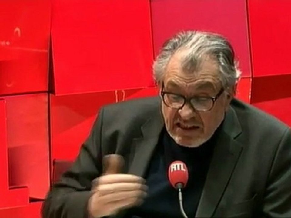 Serge July : "Angela Merkel vote Sarkozy"