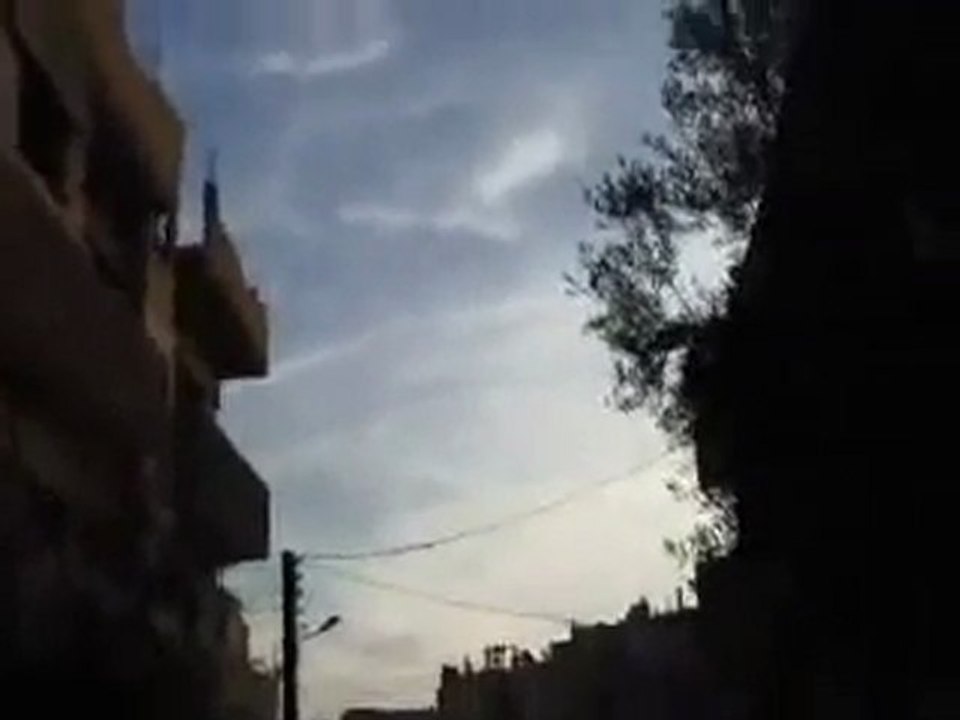 فري برس   حمص بابا عمرو قصف مدفعي عنيف من قبل عصابات الاسد على الحي 6 2 2012