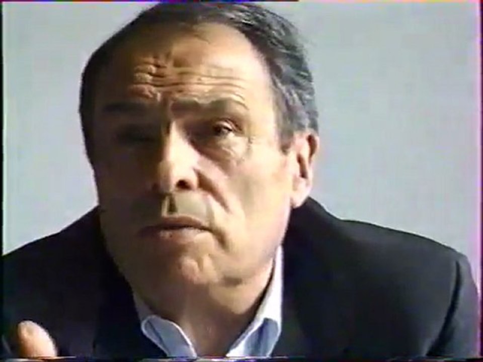 Pierre Bourdieu déglingue bernard-henri lévy le philosophe va t en guerre et menteur professionnel