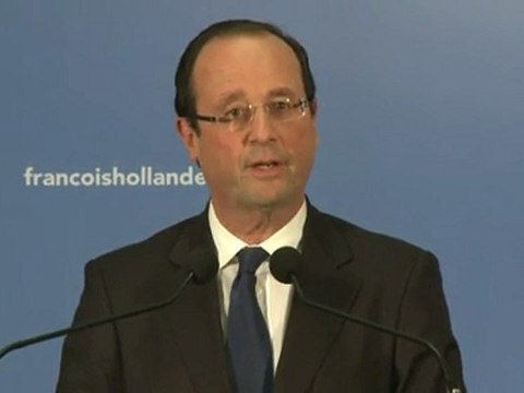 Pour Hollande, le soutien de Merkel à Sarkozy est une tâche rude