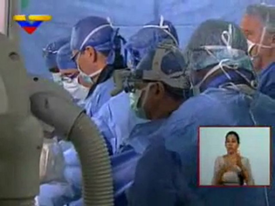 (VIDEO) Venezuela realiza reemplazo de válvula aórtica a pacientes de alto riesgo en el hospital Clínico de Caracas