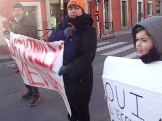 Fermeture de classe du RPI, blocage de Beaune fév-2012.