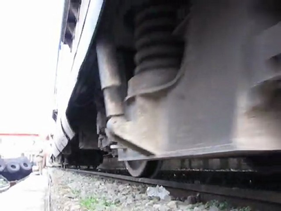 Haydarpaşa yeniyol 1 banliyö tren çıkışı