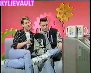 Kylie Minogue - Interview -- Motormouth 1990