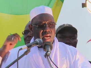 المعارضة تطالب بسحب ترشيح "واد"