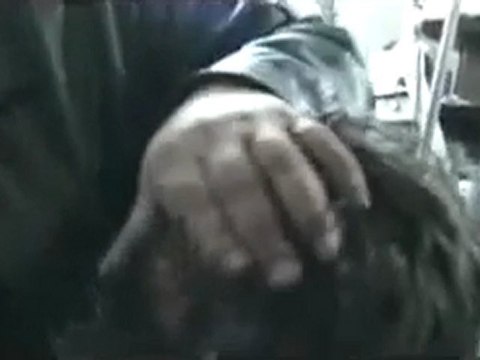 فري برس حمص باباعمرو شهيد بين يدي الدكتور محمد ونداء إستغاثة