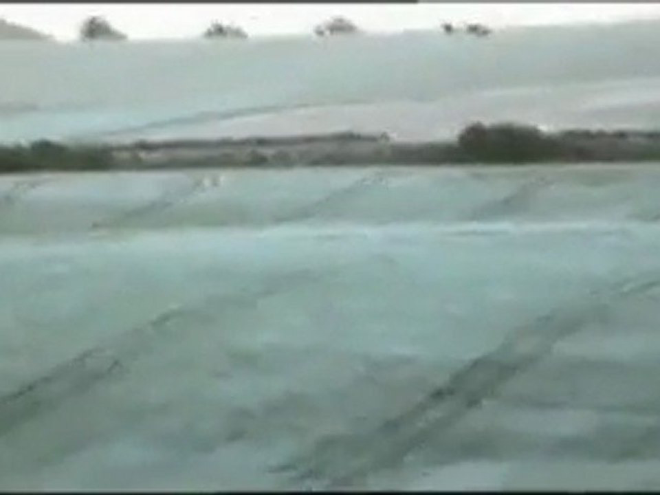 Militares interceptando OVNI @ U.K