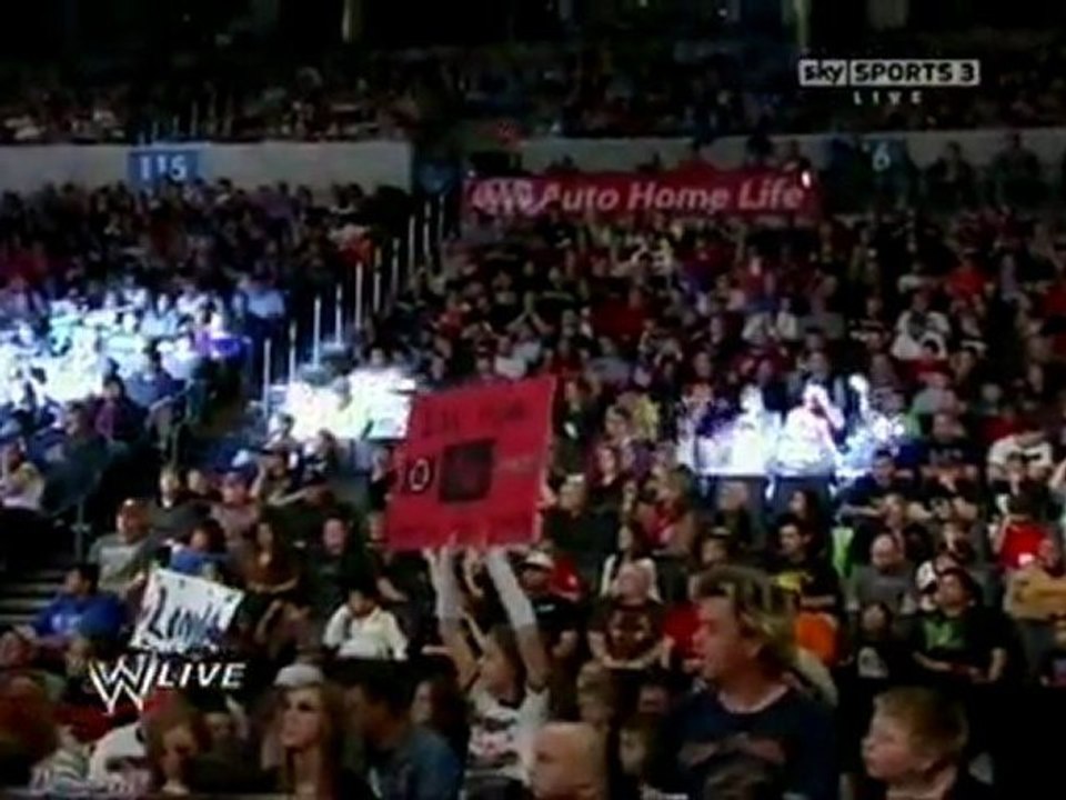 6th_Feb_2012_-_Monday_Night_Raw_-_HQ_clip7