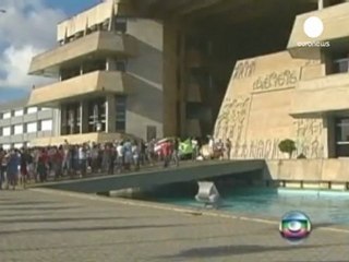 Brezilya'da polis greve gidince suç oranları arttı