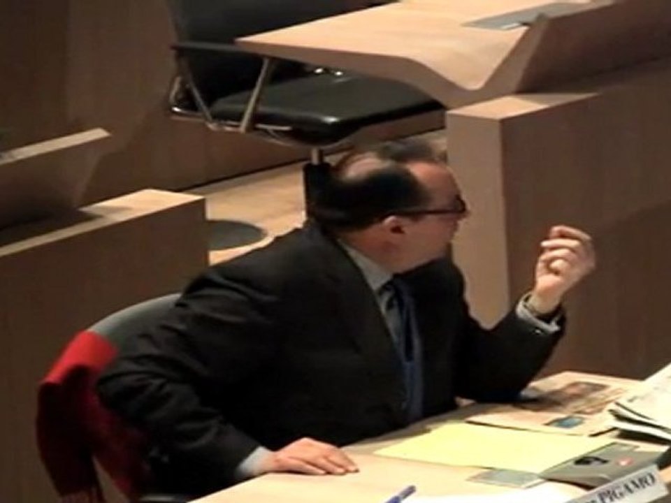 Patrick Mennucci : "ce silence en dit long..."