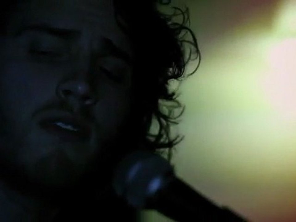 Carson Henley - Use Somebody (Kings of Leon Cover)