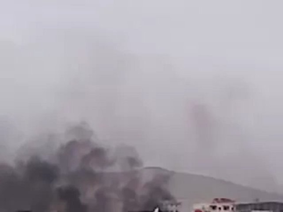 فري برس   ريف دمشق داريا تصاعد الدخان والقصف عند السكة القطار 6 2 2012