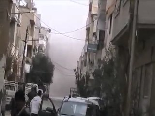 فري برس   حمص باباعمرو انقاذ الجرحة 6 2 2012