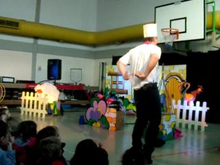SPECTACLE A L ECOLE DU CENTRE