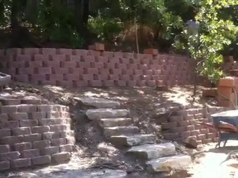LANDSCAPE COMPANY ARLINGTON TEXAS: PAVE STONE RETAINING WALL