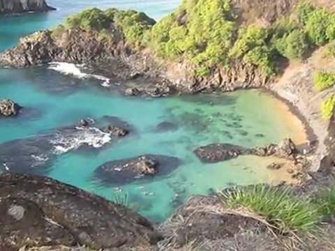 Baia dos Porcos ( Baie des Cochons) Archipel Fernando do Noronha ( Brésil)