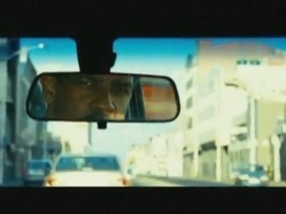 Denzel Washington and Ryan Reynolds open "Safe House."