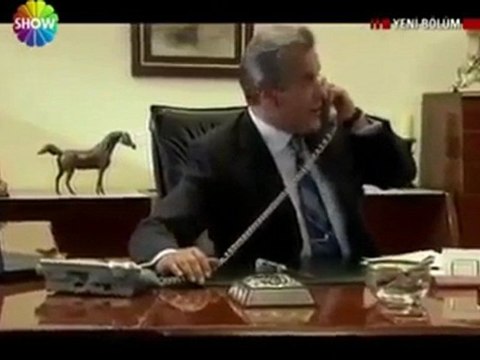 polat alemdar mehmet fikret beyi basıyor