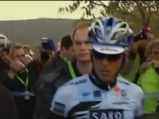 Contador: "Sono pulito, continuo a correre"