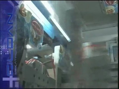 Çildan IML - KALIP İÇİ ETİKETLEME ROBOTLARI-DÜZ ETİKET - 4 GÖZ 1 LT - 2007