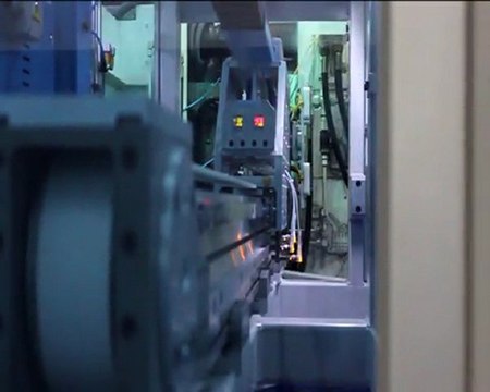 Çildan IML - KALIP İÇİ ETİKETLEME ROBOTLARI-DÜZ ETİKET- 4 GÖZ 0.2 LT - 2010