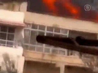 Bomb Barrage Continues in Homs, Syria