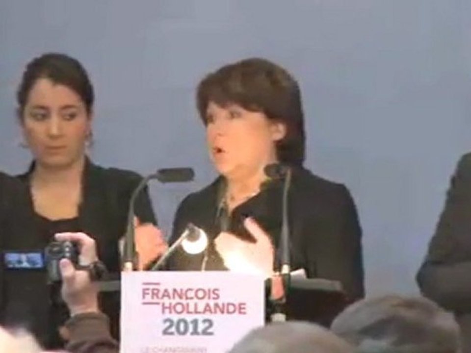 Martine Aubry en réunion publique à Reims