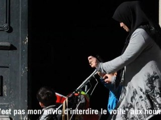 La loi "n'interdit pas le voile" aux nounous