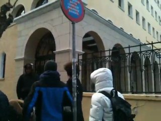 Εργαζόμενοι στη Μονή Πετράκη