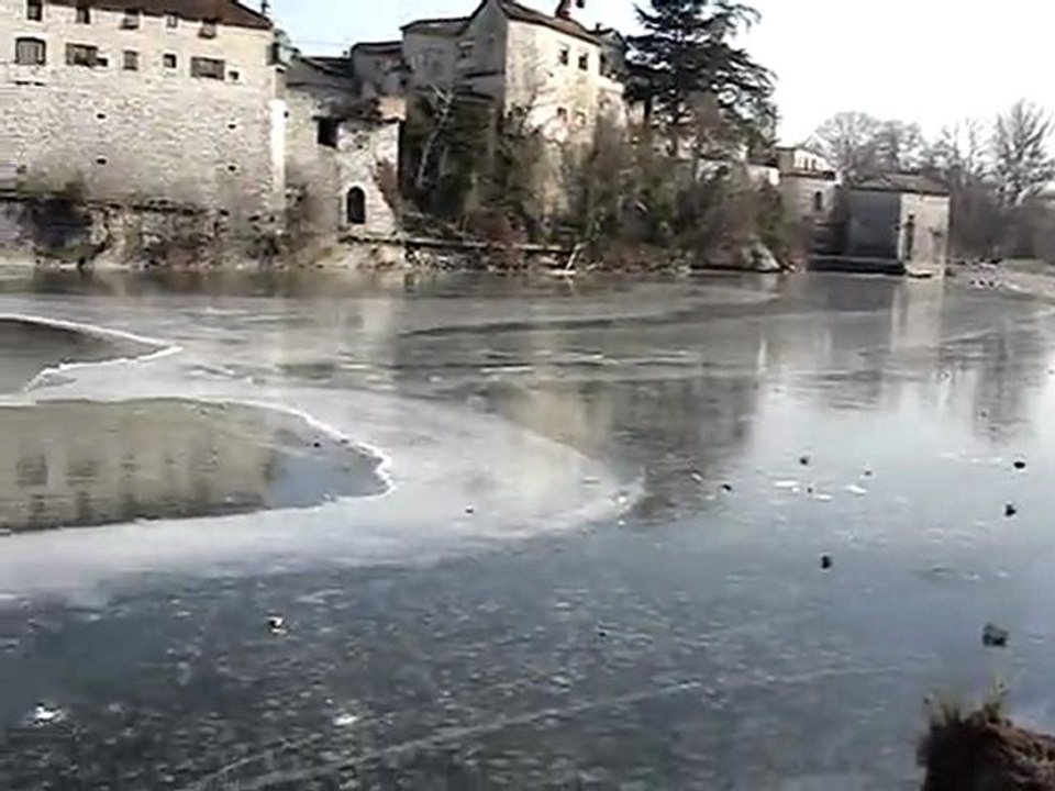 MOV08645