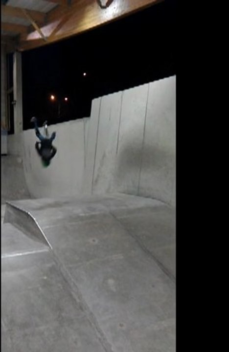 trotinette freestyle backflip whip Matis