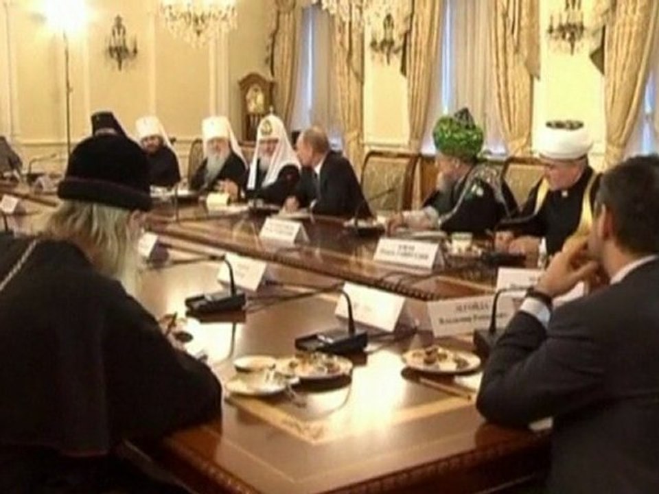 Putin warns against interference in Russia
