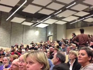 Sabotage à l'ULB : des extrémistes contre Caroline Fourest