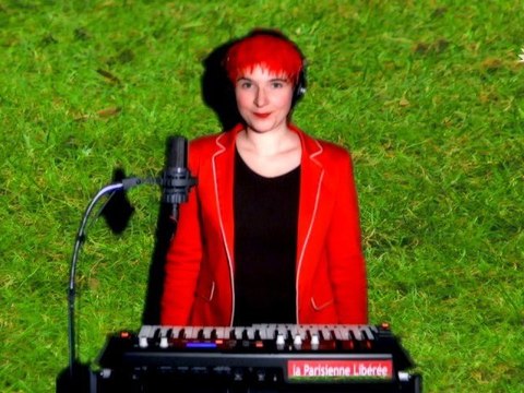 La Parisienne Libérée - Travailleur élastique