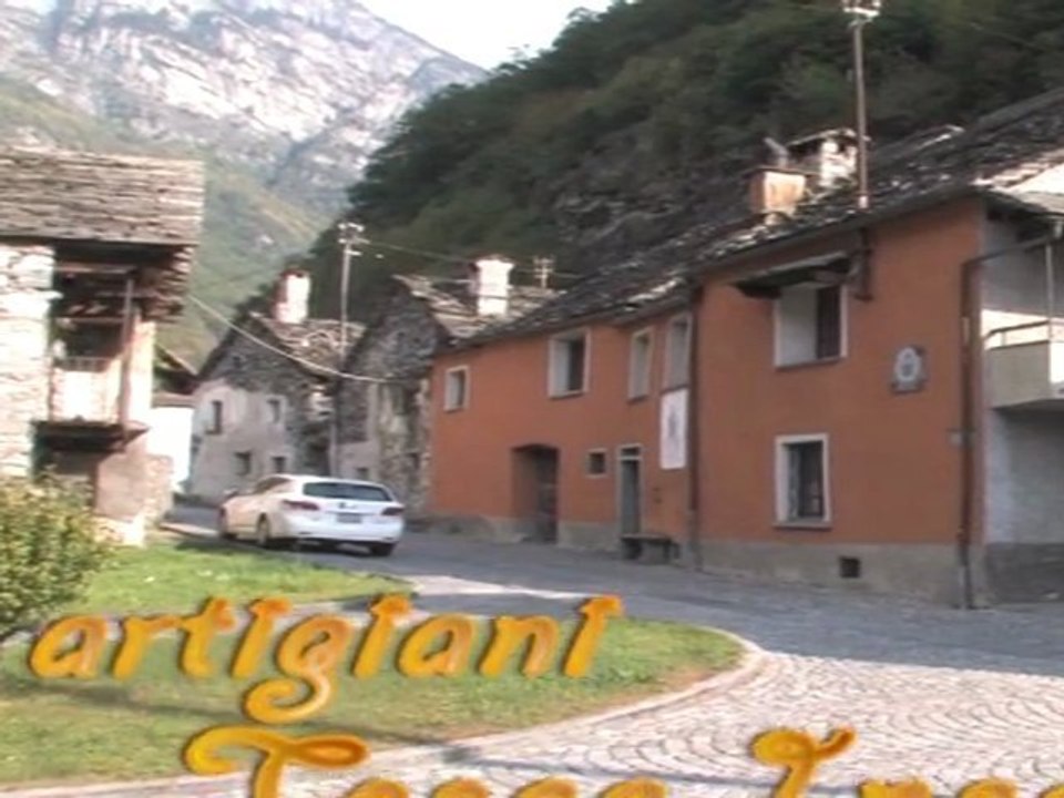 Tosca Inselmini: a young creative goldsmith