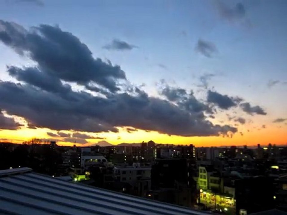 Yokohama Evening Sky - Febr. 9th