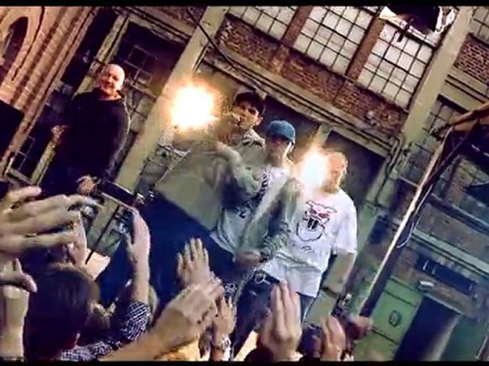 PMM - Wstawaj feat. O.S.T.R. & Grubson